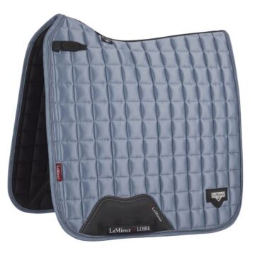Zadeldekje LeMieux Loire Classic Satin Dressage Square Ice Blue blauw L