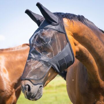 Vliegenmasker Harry's Horse Flyshield met neusstuk bamboo lining Black Vliegenmasker Harry's Horse Flyshield met neusstuk bamboo lining Black