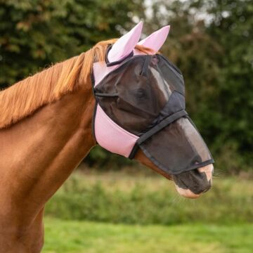Vliegenmasker QHP met afneembare neusflap Roze Vliegenmasker QHP met afneembare neusflap Roze