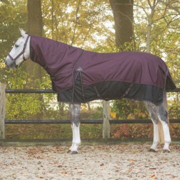 Regendeken QHP Turnout Collection 150gr Wine red